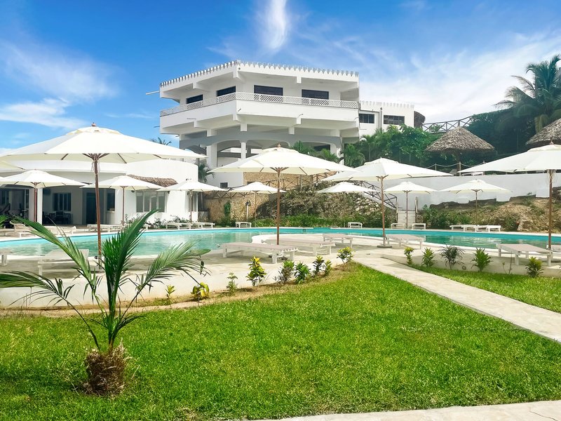 AHG Lion Beach Resort & SPA