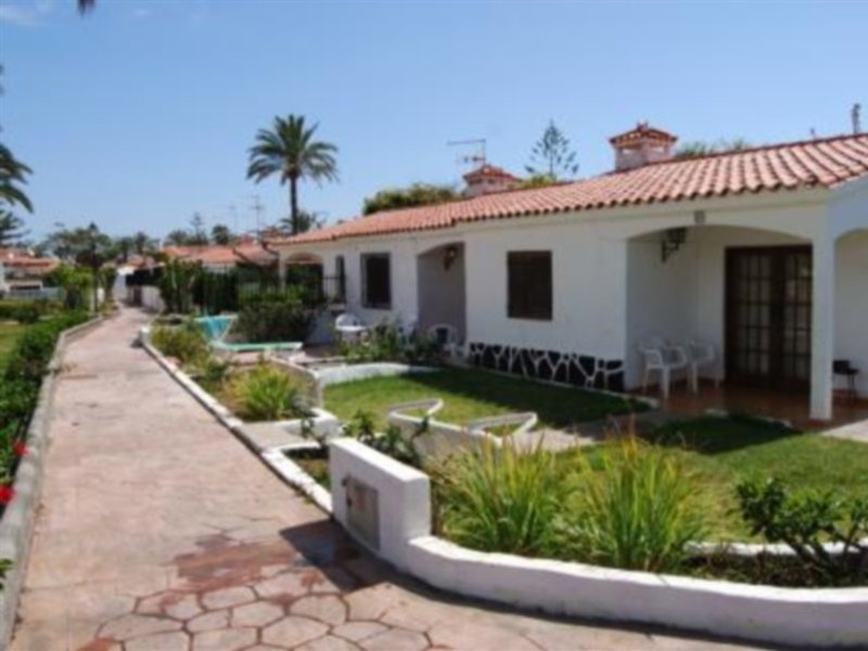 Los Porches