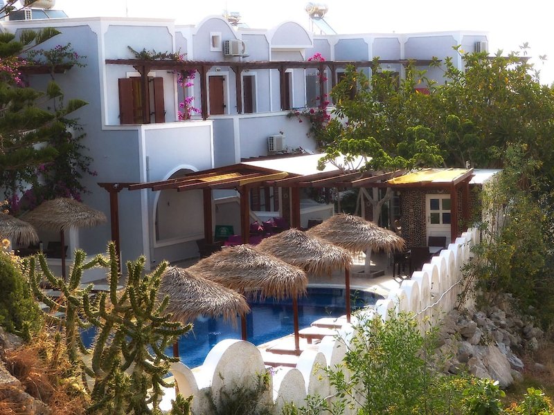 Black Sand Apartments